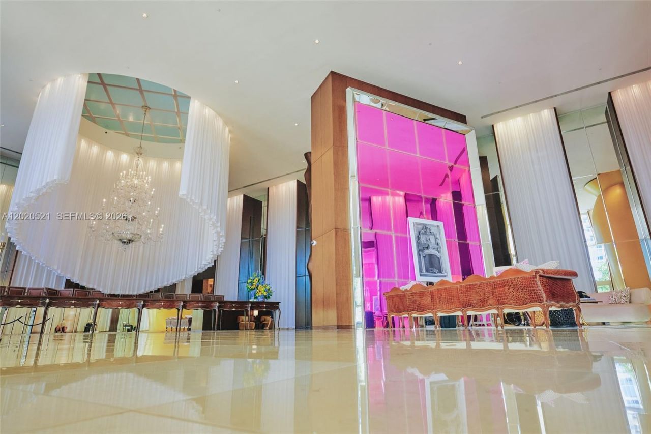 450 Alton Rd, Unit 2810, Miami Beach, FL 33139 Photo