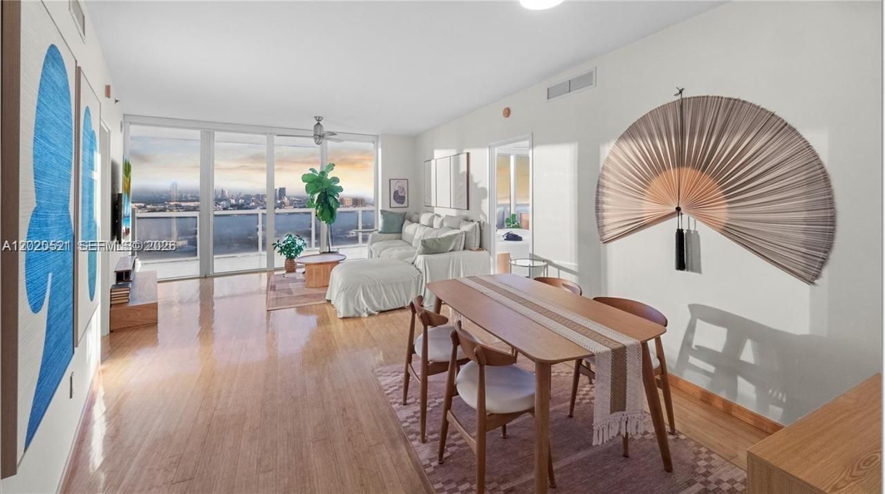 450 Alton Rd, Unit 2810, Miami Beach, FL 33139 Photo