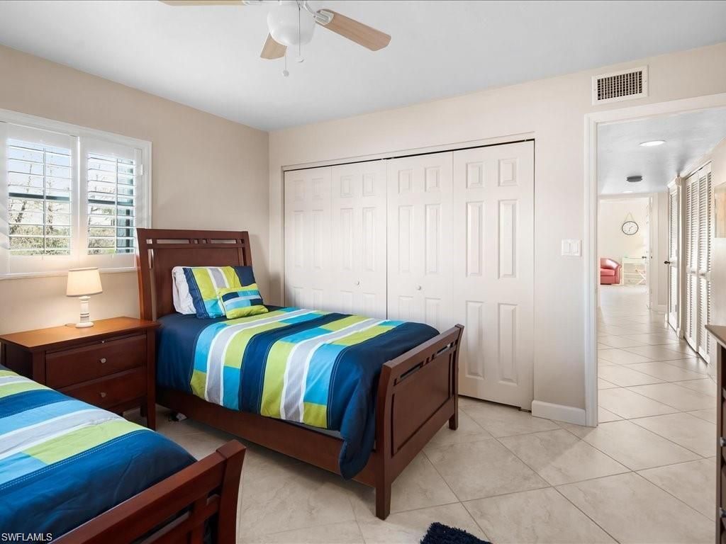 1520 Imperial Golf Course Blvd , Unit 211, Naples, FL 34110 Photo