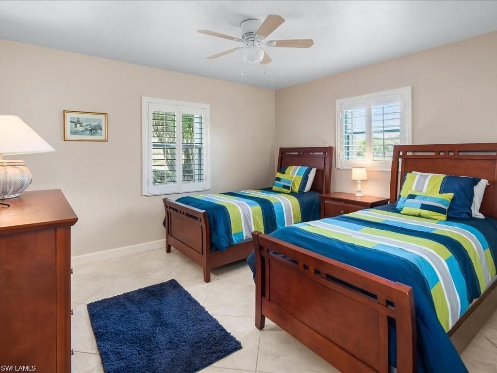 1520 Imperial Golf Course Blvd , Unit 211, Naples, FL 34110 Photo