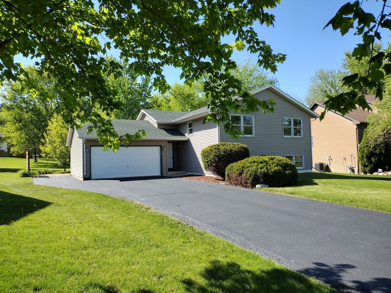 1127 Candlewick Drive Nw, Poplar Grove, IL 61065 Main Photo