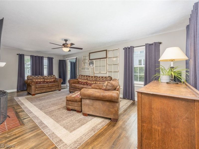 1324 Colegate Drive, Marietta, OH 45750 Photo 11