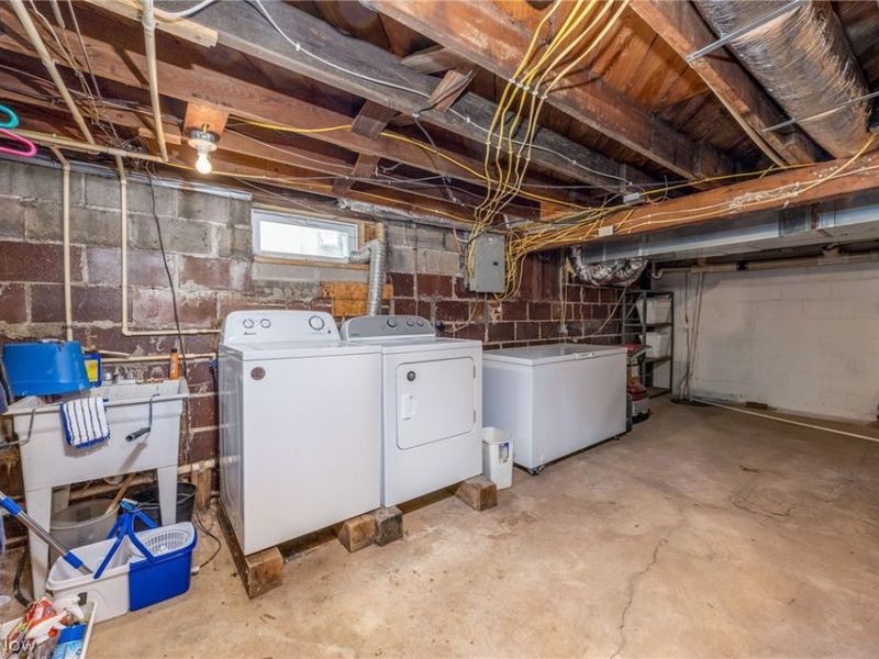 1324 Colegate Drive, Marietta, OH 45750 Photo 38