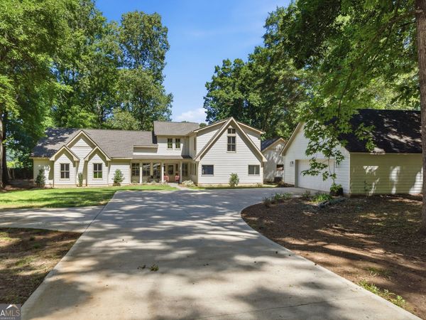 136 N Hidden Lake Drive, Eatonton, GA 31024