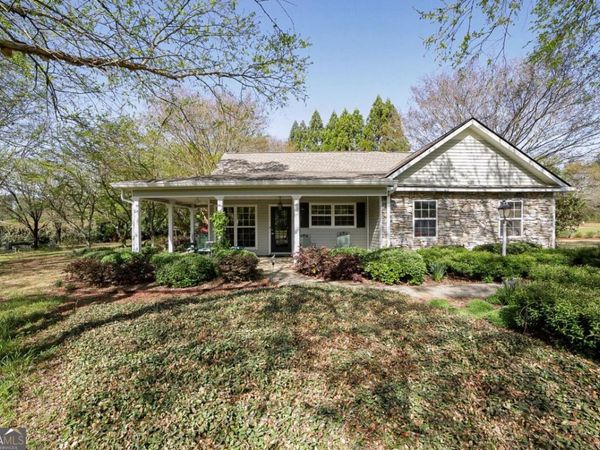 101 Stillwater Court, Winterville, GA 30683