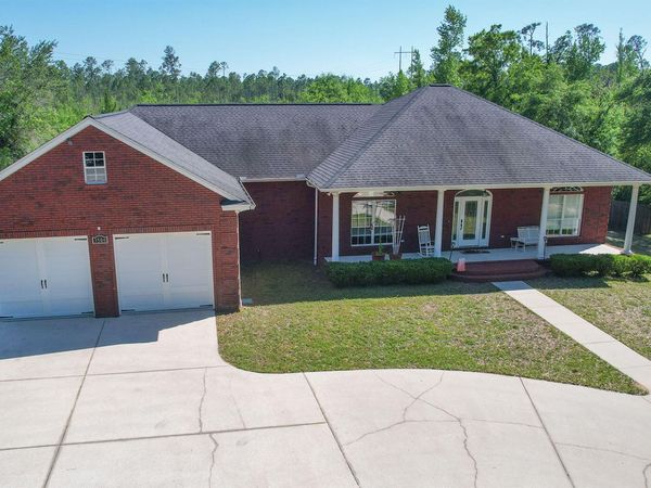 3500 High Cliff Road , Southport, FL 32409