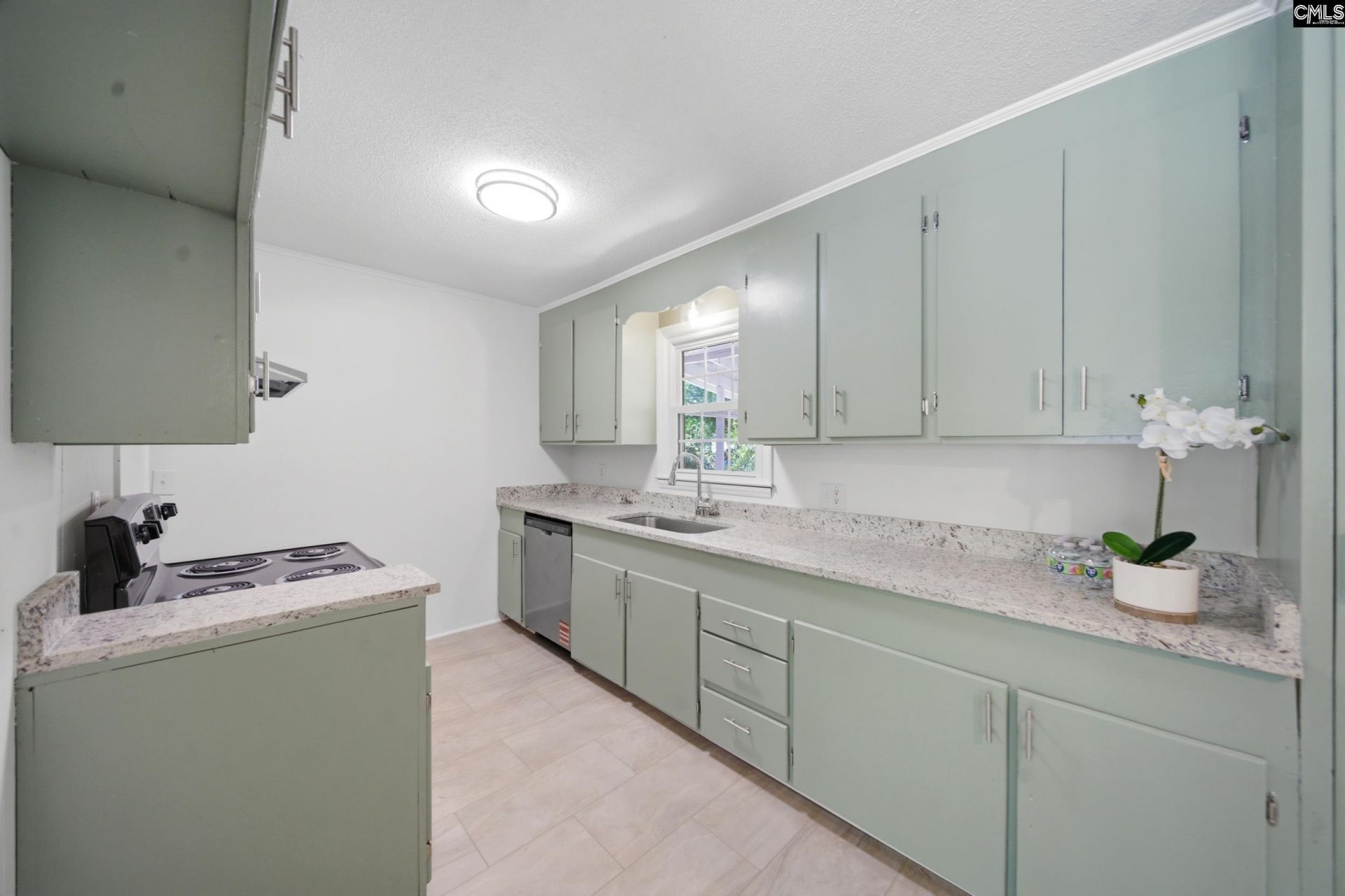 1162 Mcdonald Avenue Photo 15