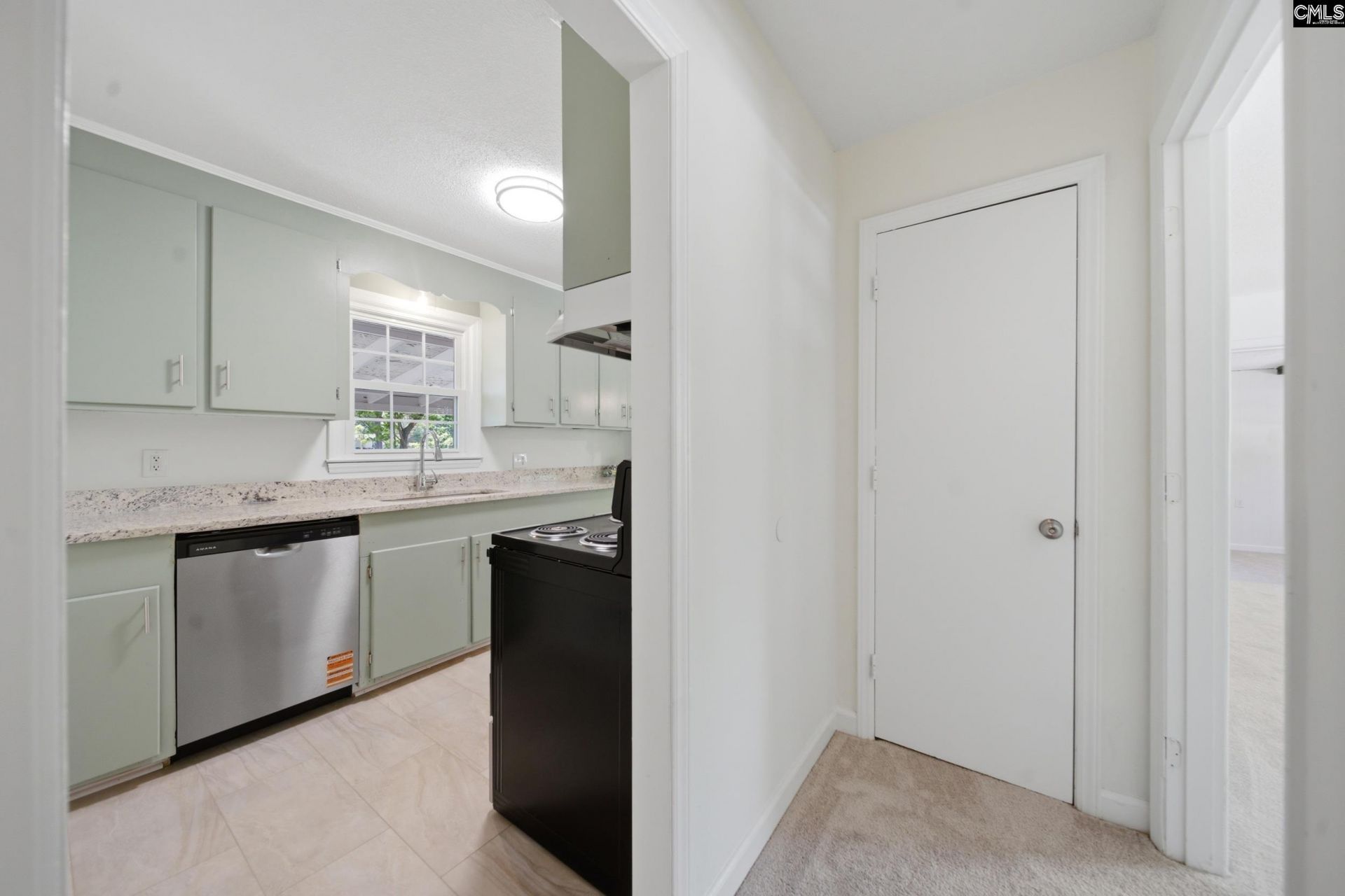 1162 Mcdonald Avenue Photo 33