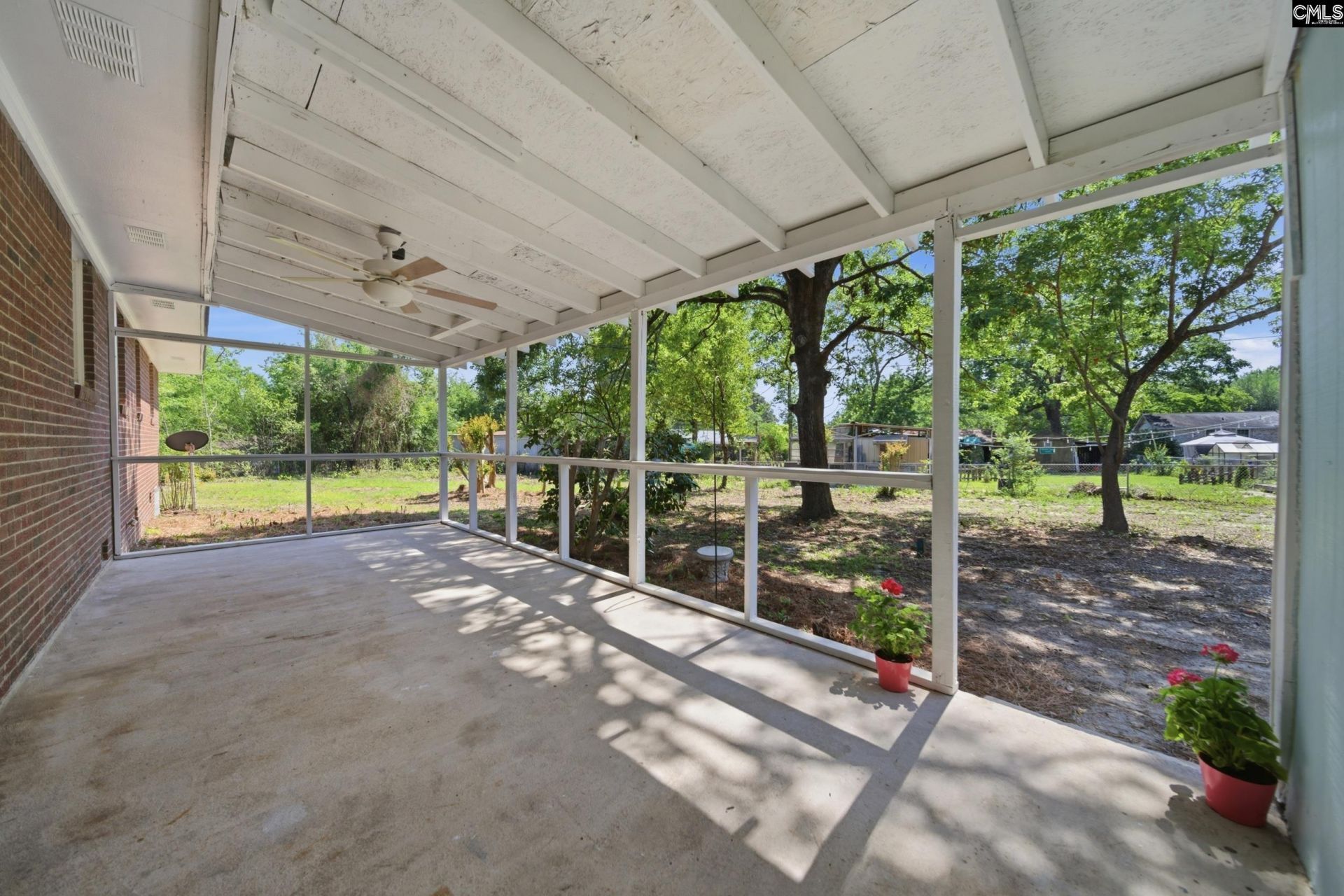 1162 Mcdonald Avenue Photo 34
