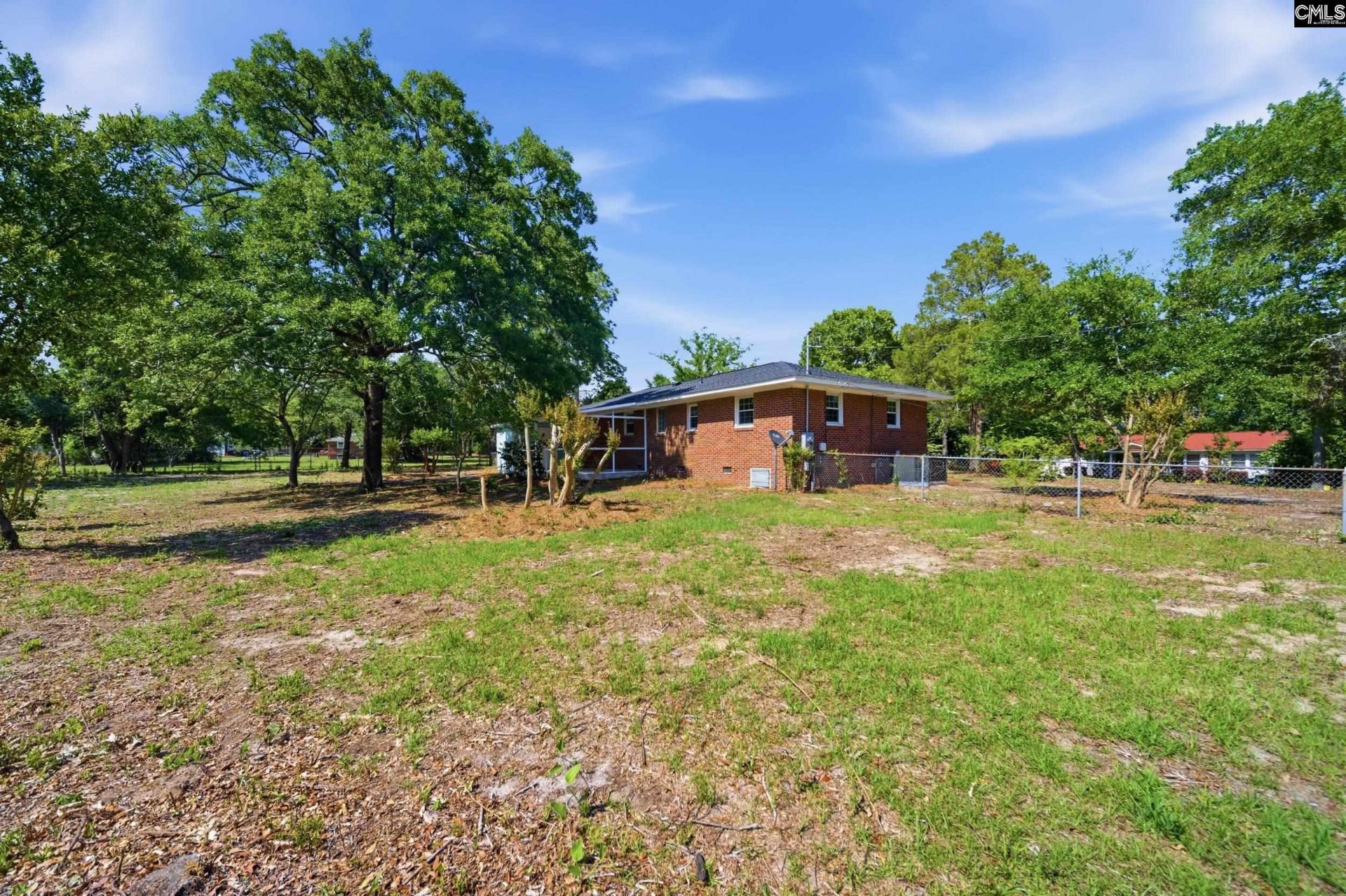 1162 Mcdonald Avenue Photo 36