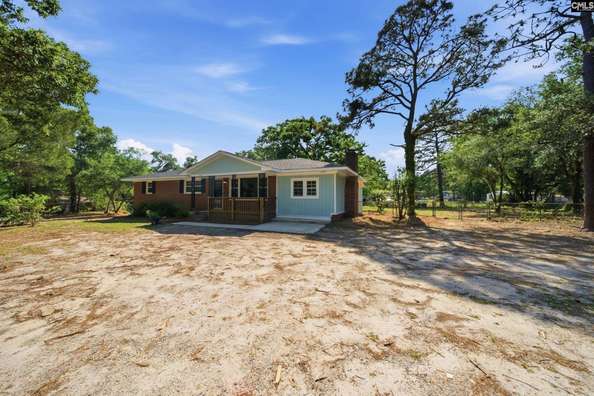 1162 Mcdonald Avenue Photo 4
