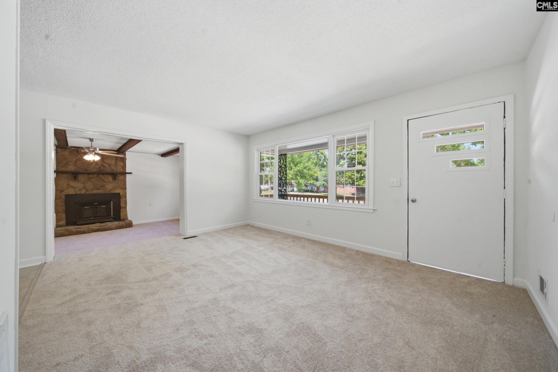 1162 Mcdonald Avenue Photo 9