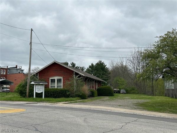 10636 Main Street , Mantua, OH 44255
