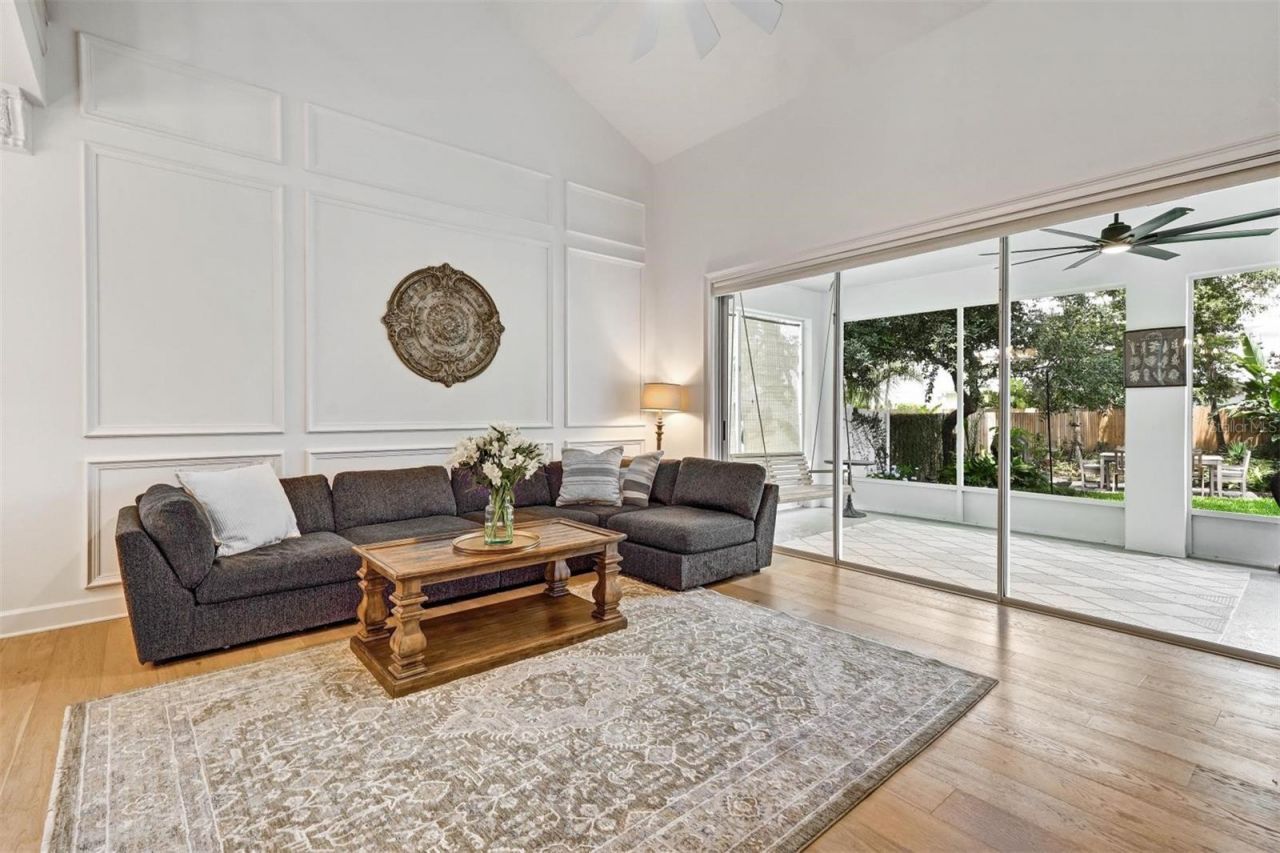 6011 Williamsburg Way, Tampa, FL 33625 Photo