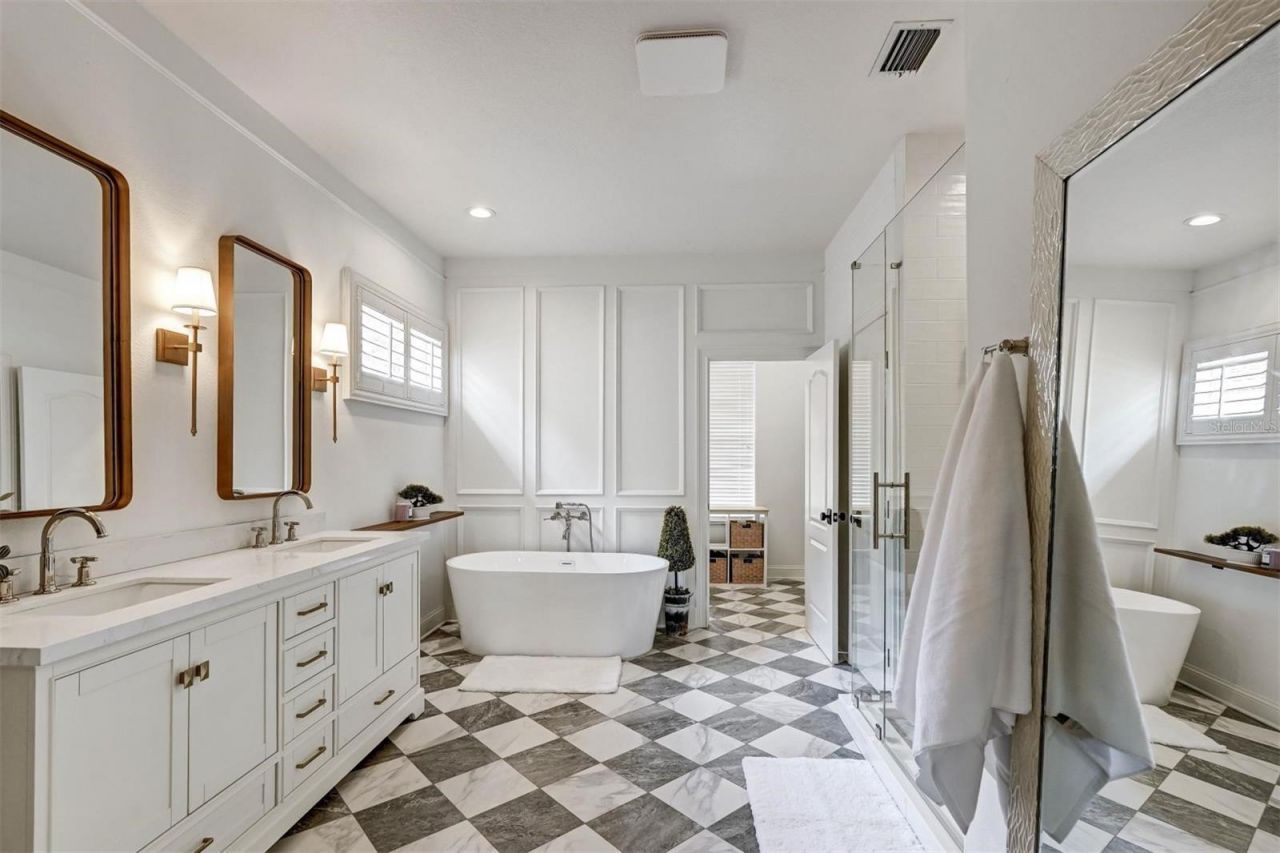 6011 Williamsburg Way, Tampa, FL 33625 Photo