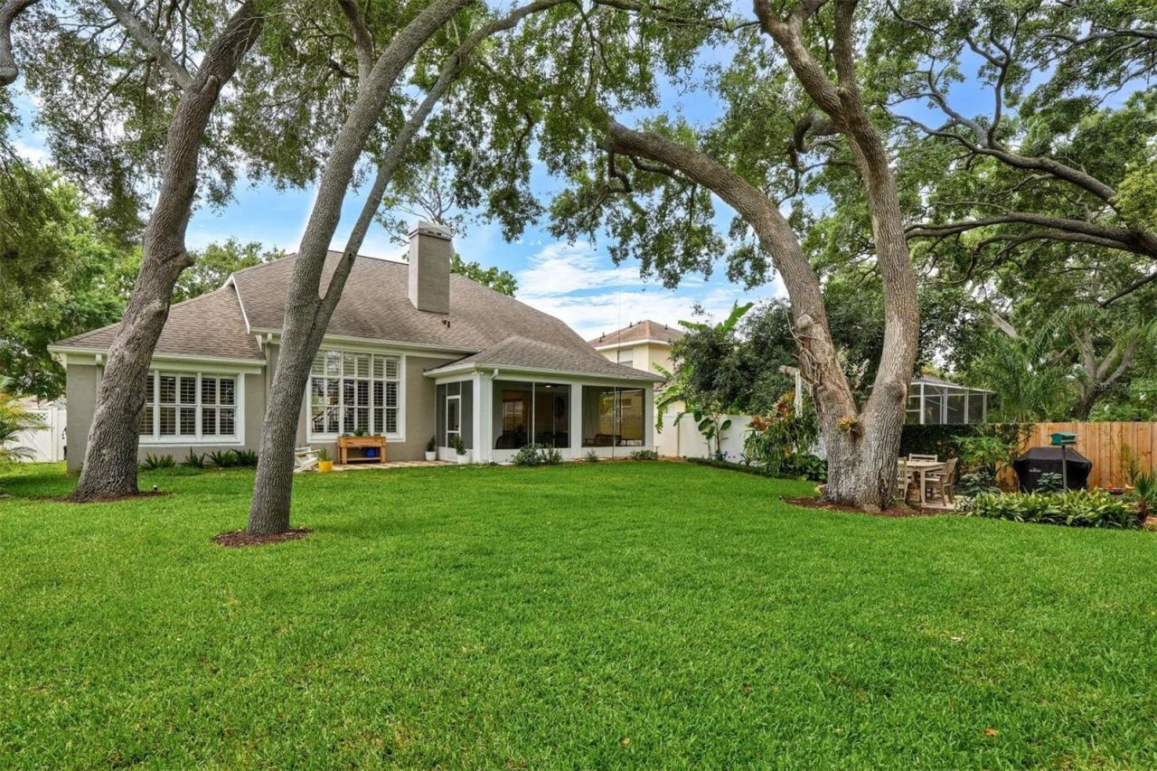 6011 Williamsburg Way, Tampa, FL 33625 Photo