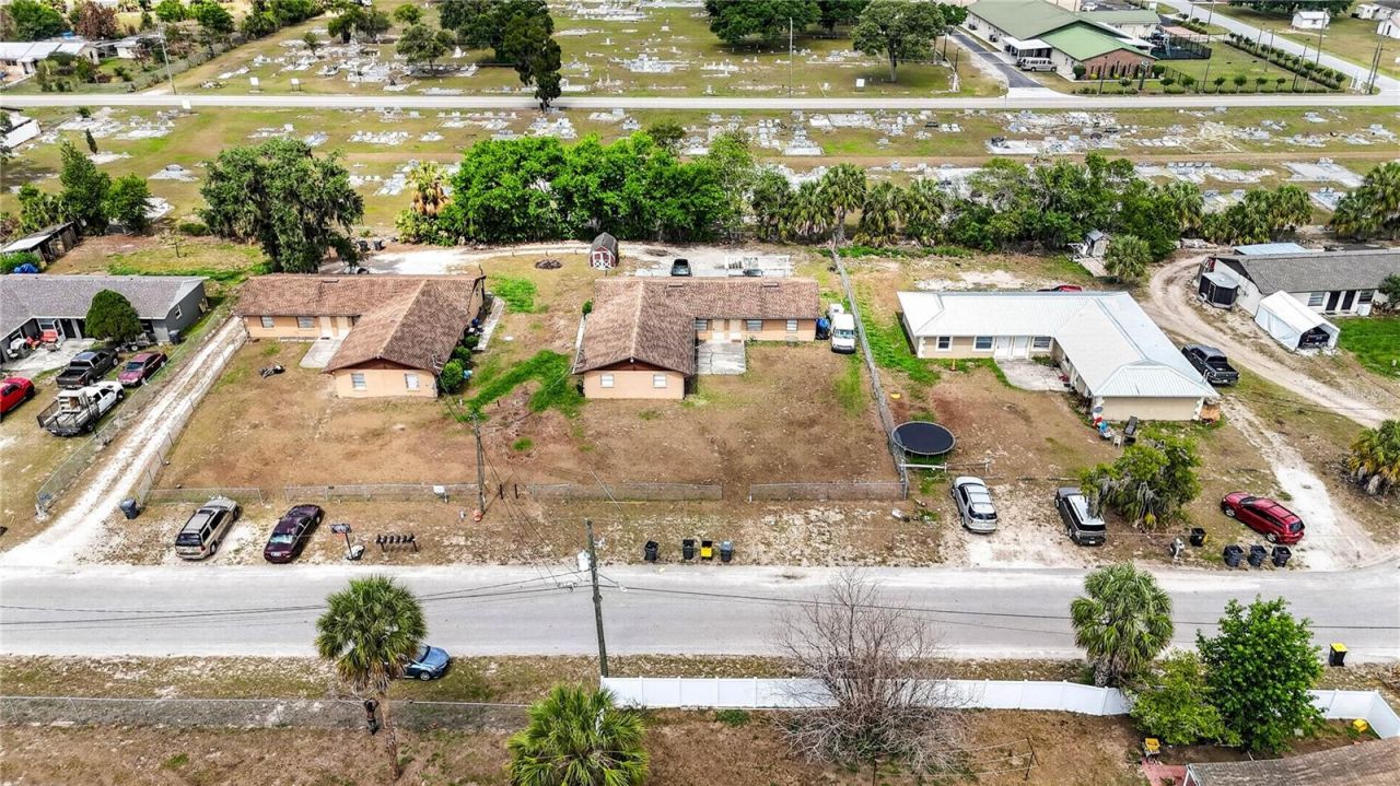 3210 W Willow Drive , Mulberry, FL 33860 Photo