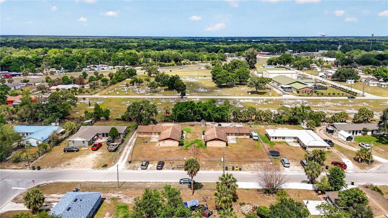 3210 W Willow Drive , Mulberry, FL 33860 Photo