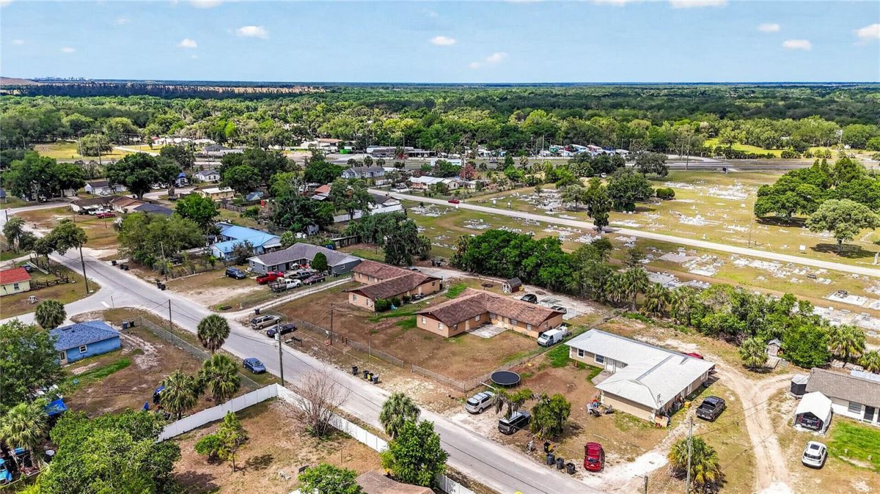 3210 W Willow Drive , Mulberry, FL 33860 Photo