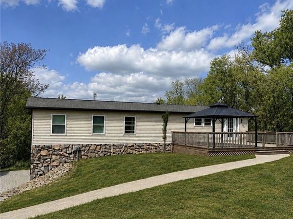 28 Ridge Rd, Burgettstown, PA 15021