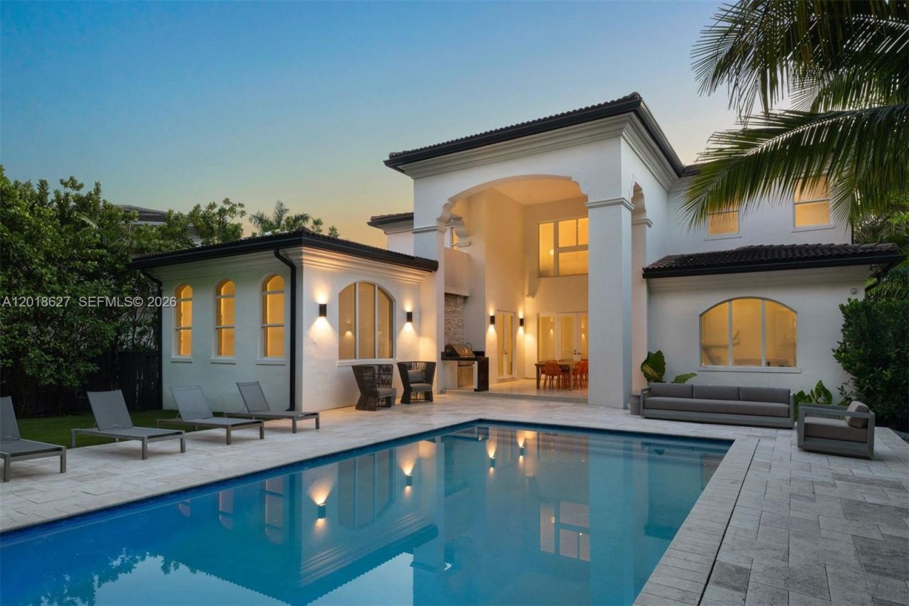 229 Golden Beach Dr, Golden Beach, FL 33160 Photo