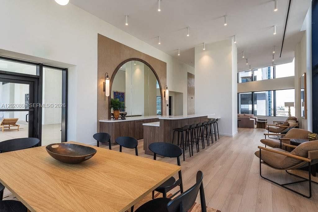 225 N Miami Ave , Unit 2810, Miami, FL 33128 Photo