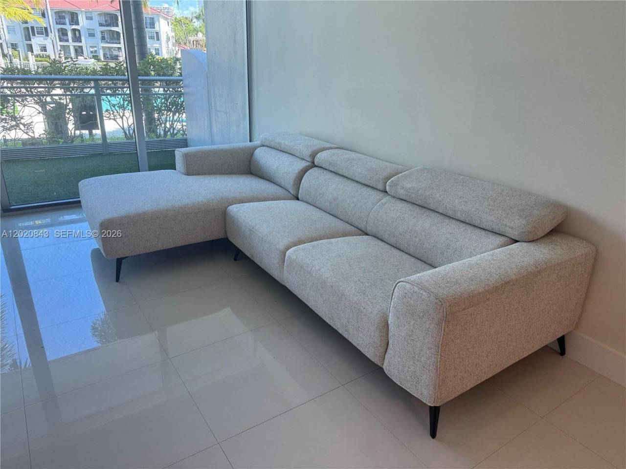 2950 NE 188th St , Unit 140, Aventura, FL 33180 Photo