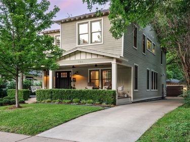 326 S Edgefield Avenue, Dallas, TX 75208