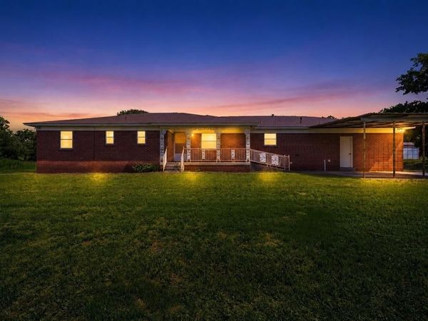 3523 E Highway 199, Springtown, TX 76082