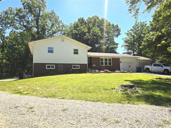 16763 County Road 511 , Dexter, MO 63841