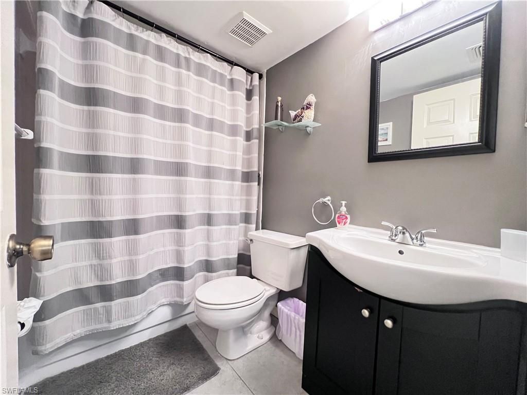 717 Landover Cir , Unit 103, Naples, FL 34104 Photo