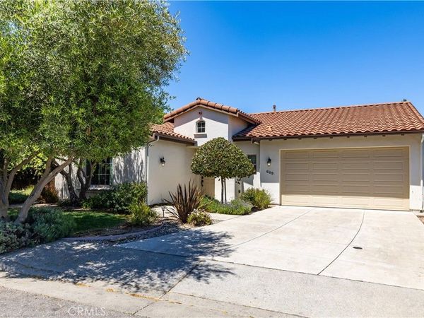 669 Red Cloud Road, Paso Robles, CA 93446
