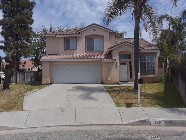 828 Greenwich Court, Hemet, CA 92545