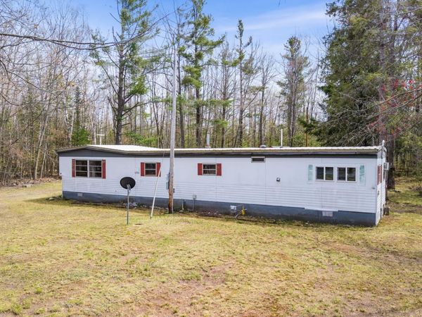 11186 US 23, Cheboygan, MI 49721