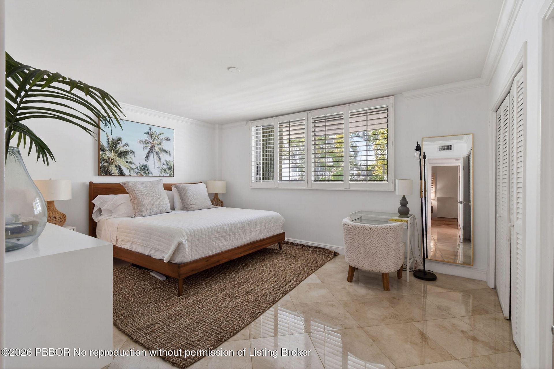139 Sunrise Avenue, Unit 203, Palm Beach, FL 33480 Photo