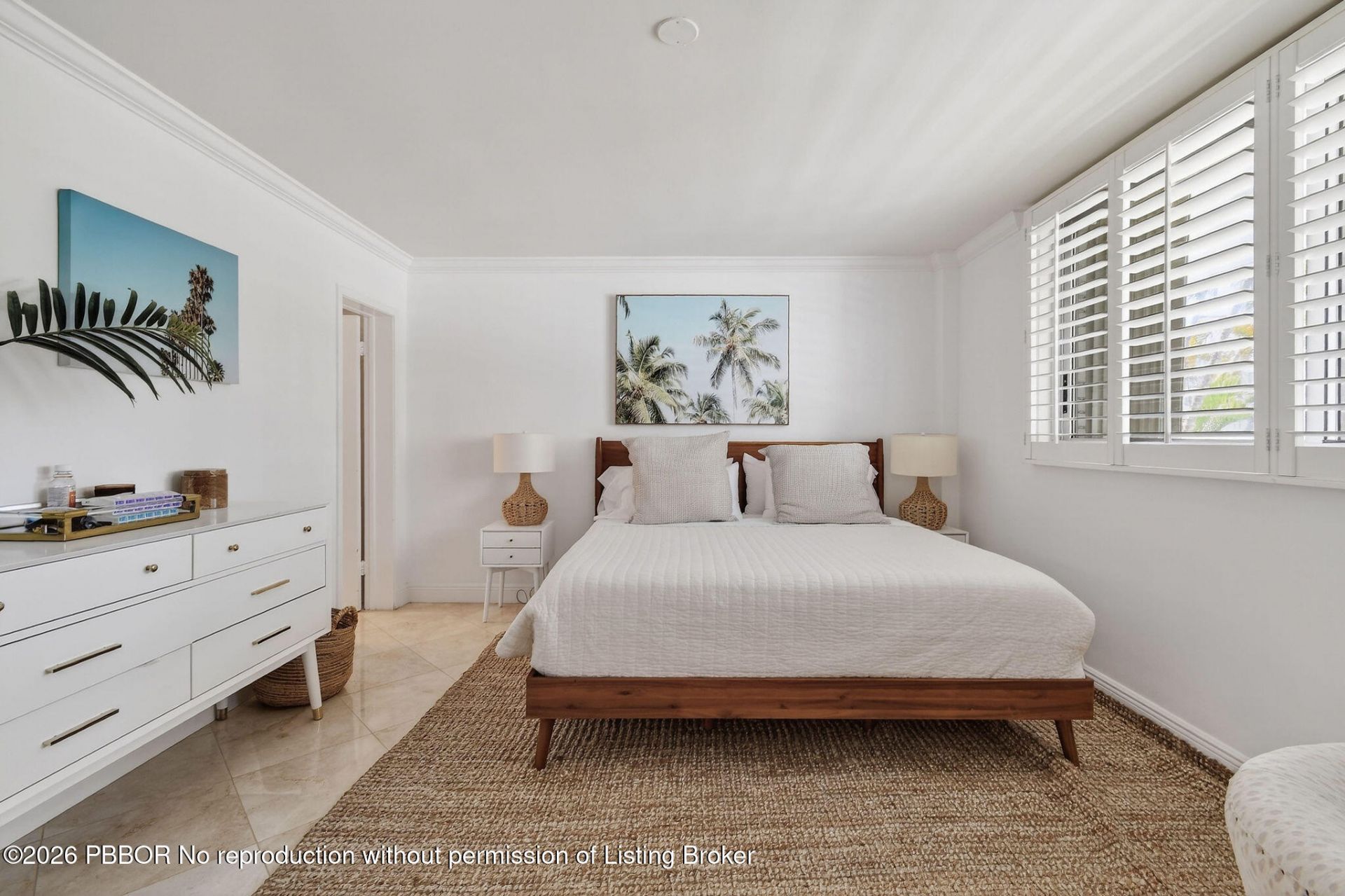 139 Sunrise Avenue, Unit 203, Palm Beach, FL 33480 Photo