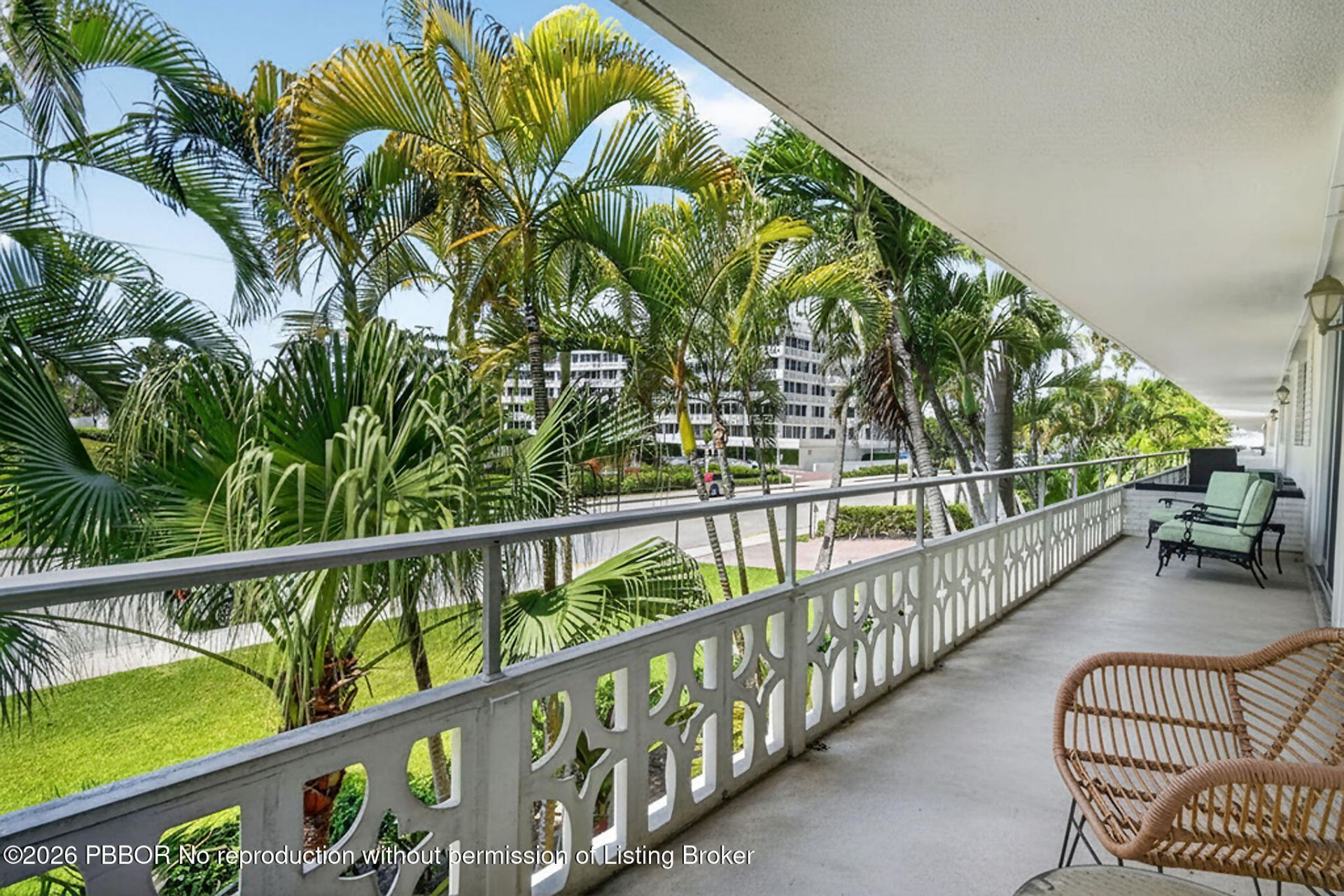 139 Sunrise Avenue, Unit 203, Palm Beach, FL 33480 Photo