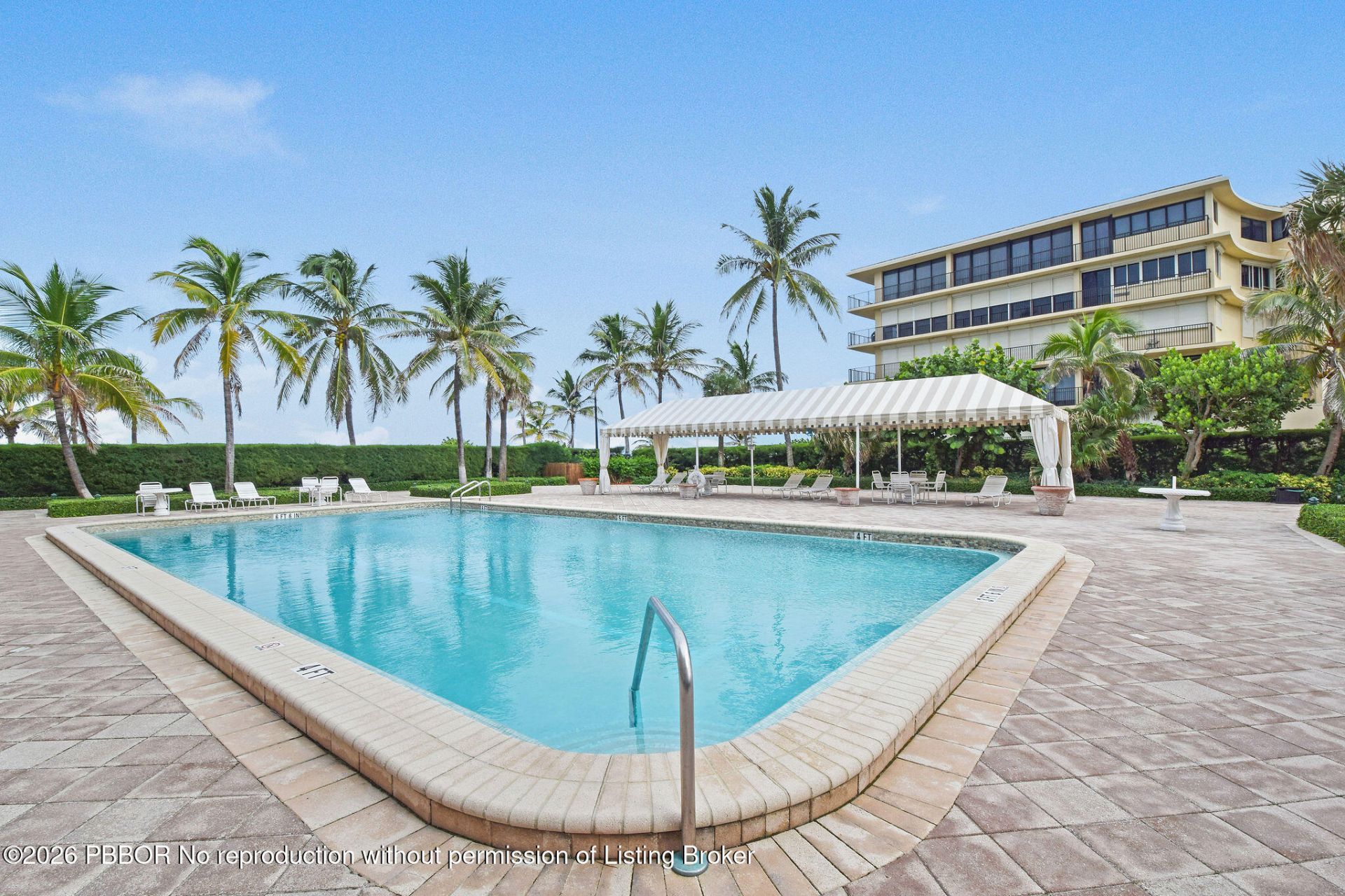 139 Sunrise Avenue, Unit 203, Palm Beach, FL 33480 Photo