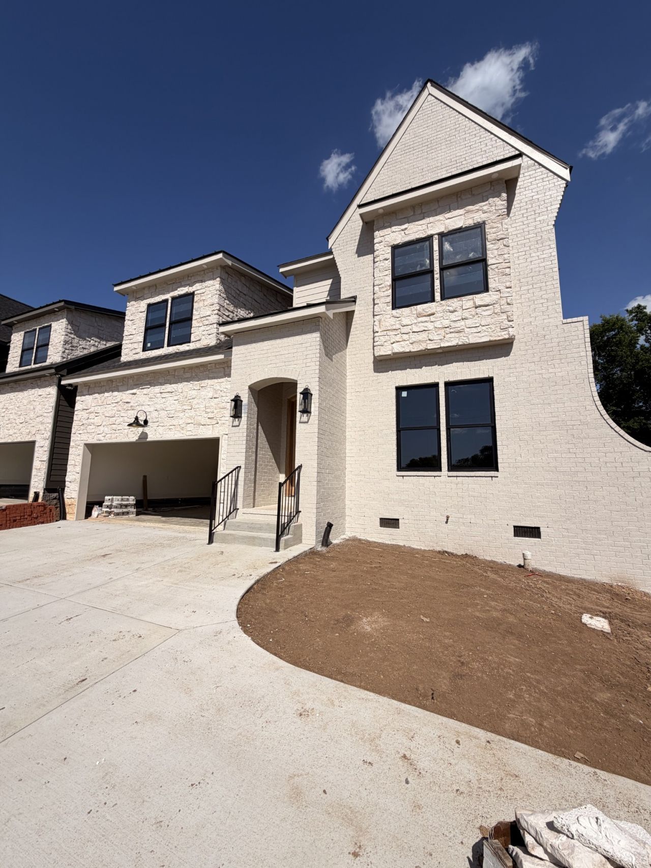 2812 Harriette Ct , Nashville, TN 37206 Main Photo