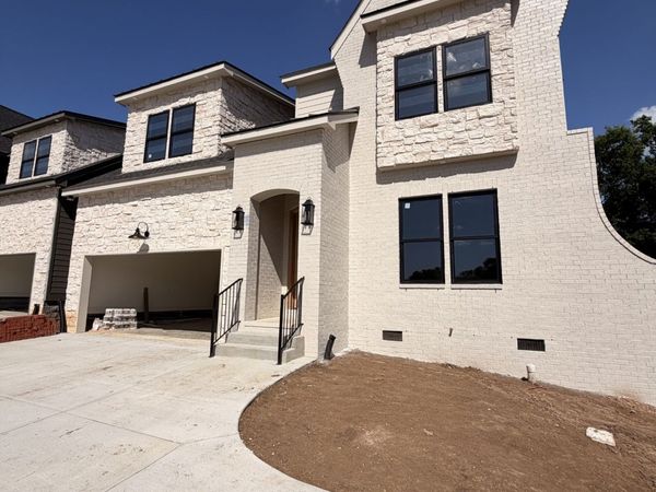 2812 Harriette Ct , Nashville, TN 37206