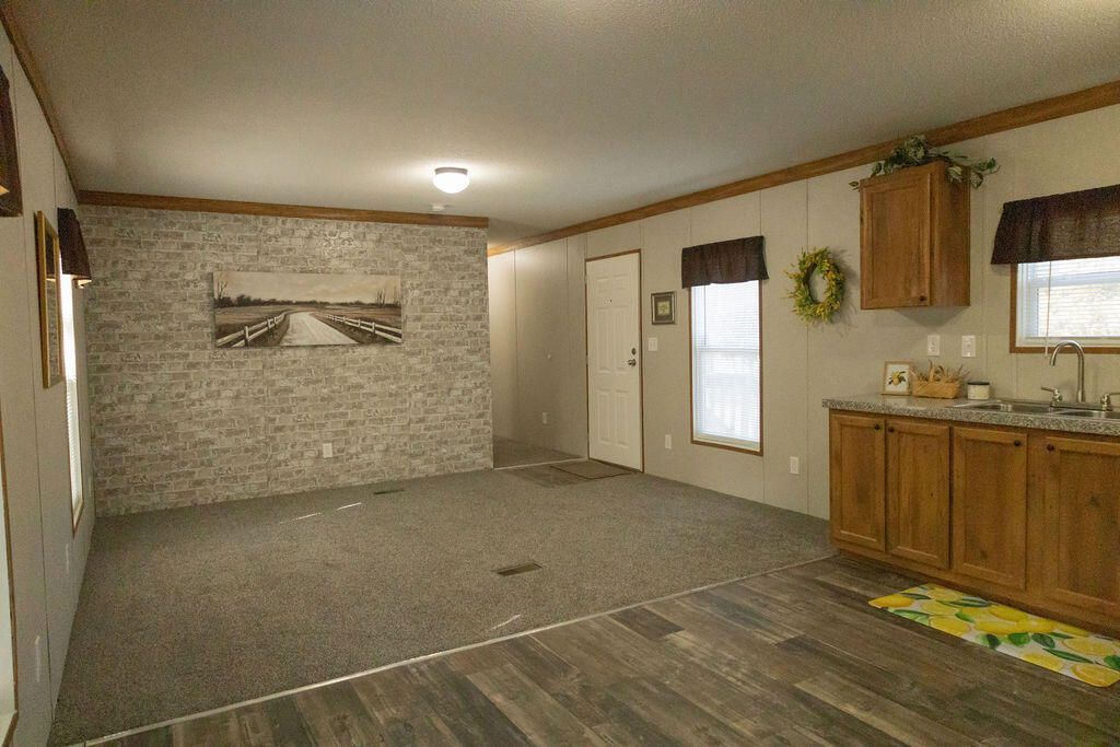 141 Mount Carmel Road Photo 10