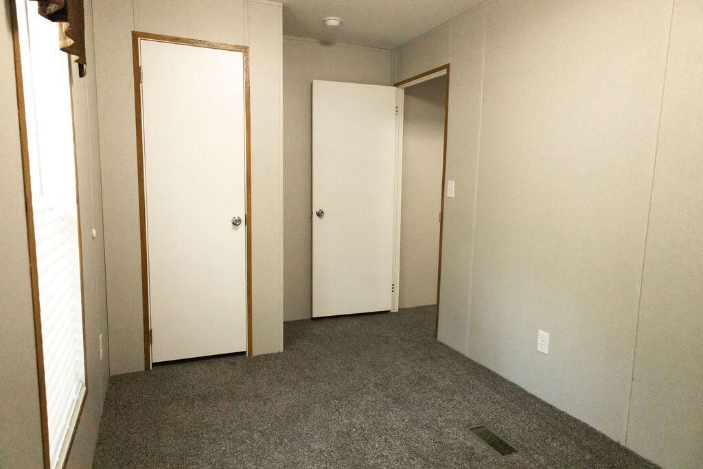 141 Mount Carmel Road Photo 11