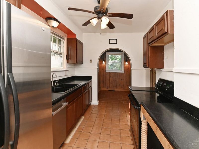 1818 Dalewood Place, Cincinnati, OH 45237 Photo 8