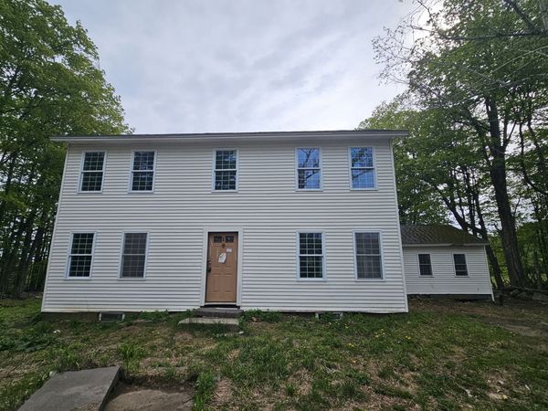 1 Crane Rd, Chester, MA 01011