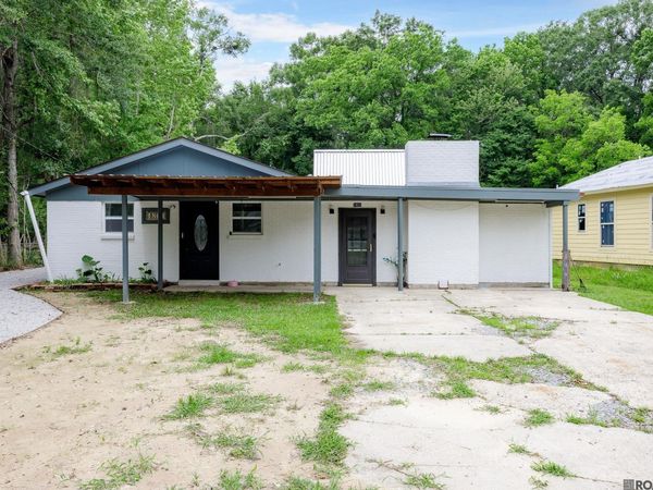 1801 Landry Dr, Baker, LA 70714