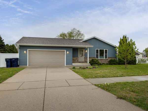 3631 Wildflower Lane, Janesville, WI 53548