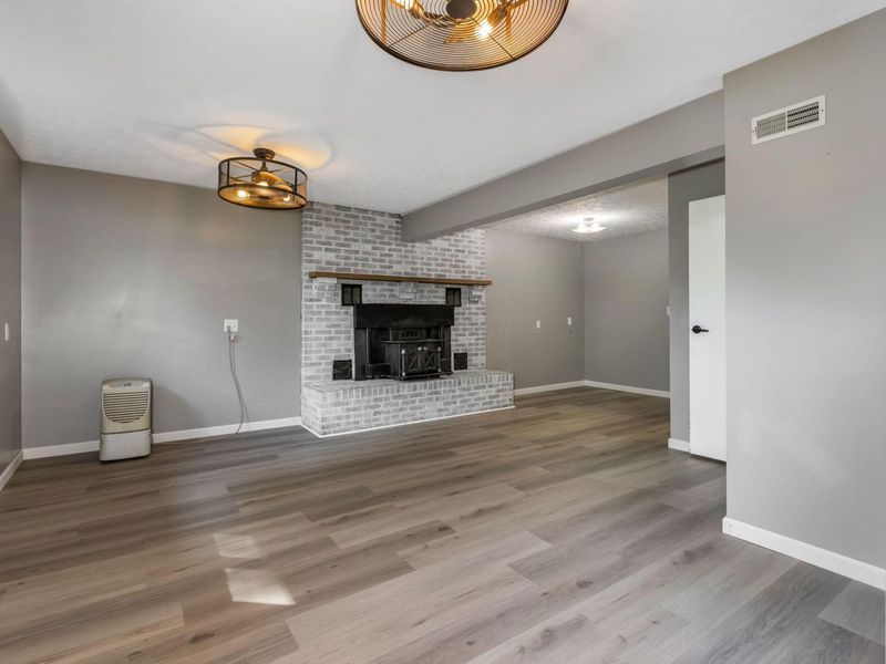 3325 Kauffman Road NW, Carroll, OH 43112 Photo 13