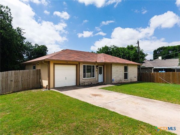 1604 N Main Street , Copperas Cove, TX 76522