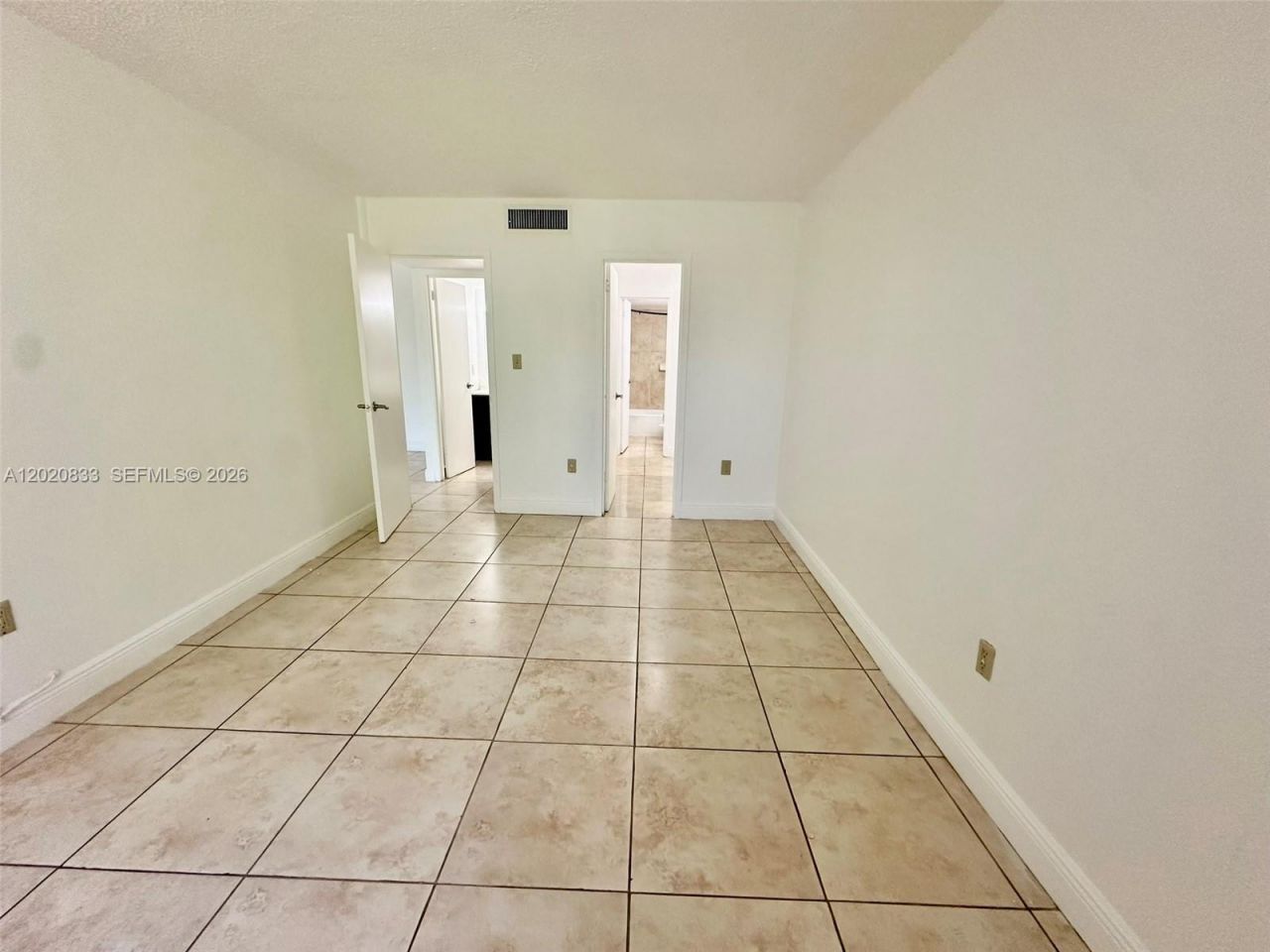1800 Sans Souci Blvd , Unit 410, North Miami, FL 33181 Photo