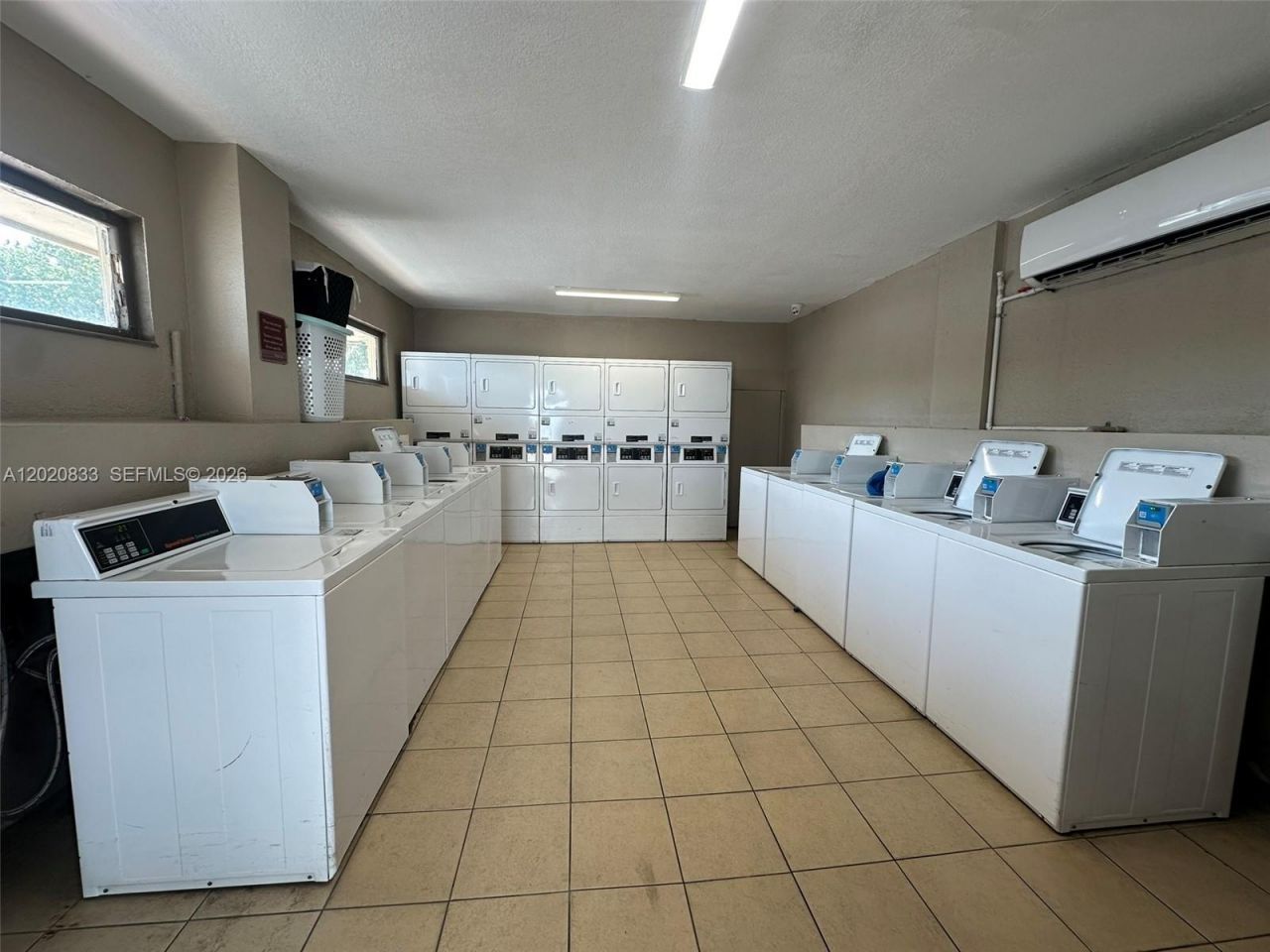 1800 Sans Souci Blvd , Unit 410, North Miami, FL 33181 Photo